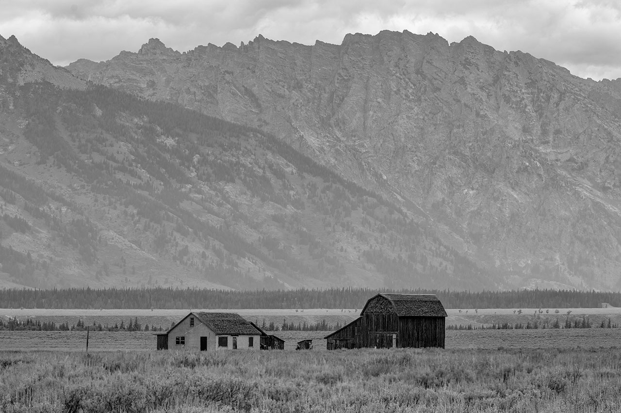 190914_TETON_BARN copy.jpg