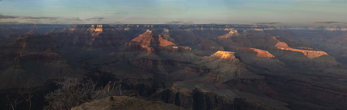 200220 Grand Canyon Sunrise Pano PERSPECTIVE 0030-0074 copy.jpg