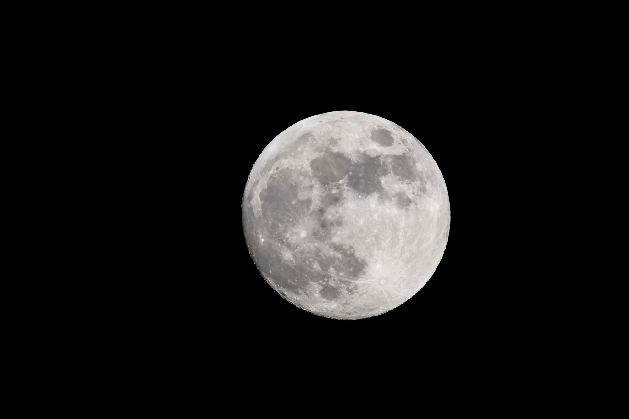 20231027_Full_Moon_840mm_f9_DX_0001.jpg