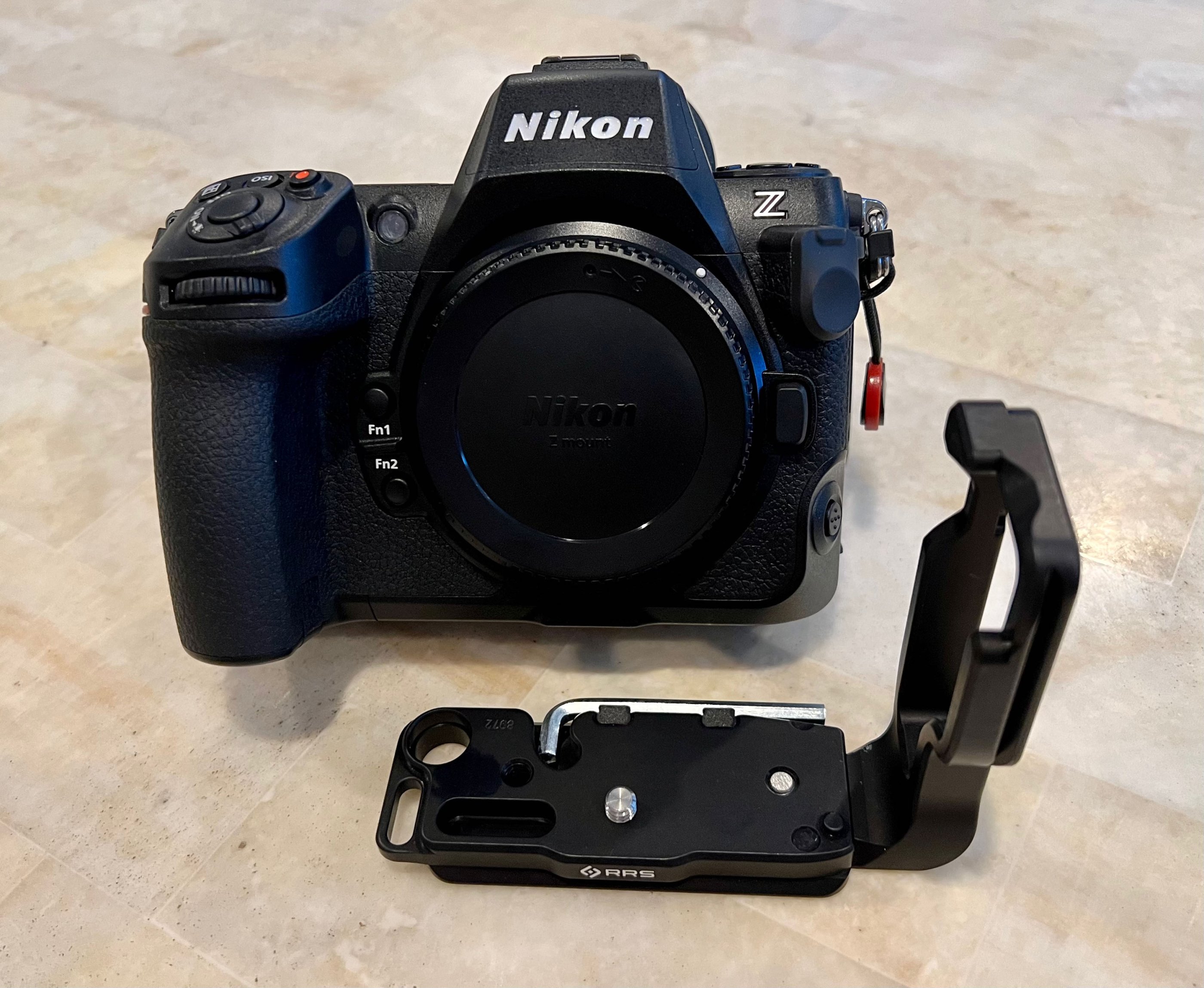 Leofoto LPN-Z9 L-Bracket for Nikon Z9 Mirrorless Camera