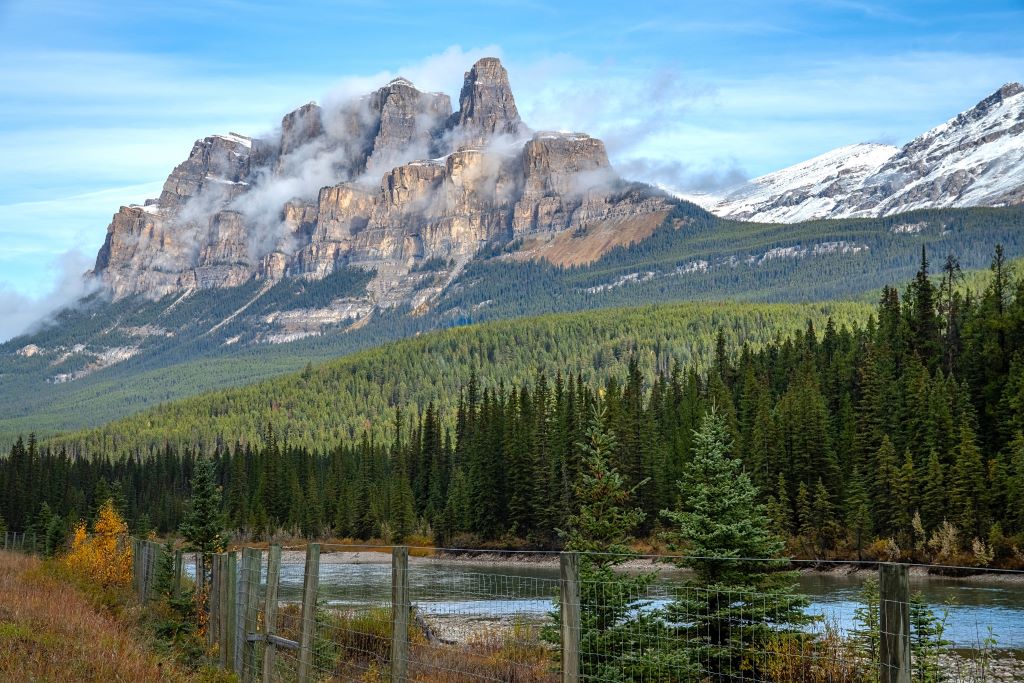 Castle Mountain  brighter 1024.jpg