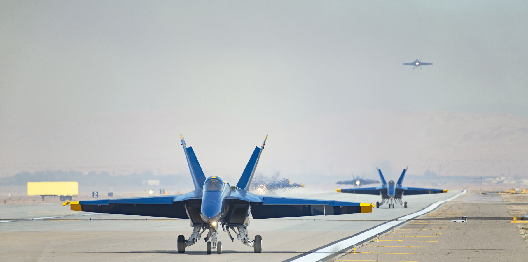 PLANES LAND _DSC5649.jpg