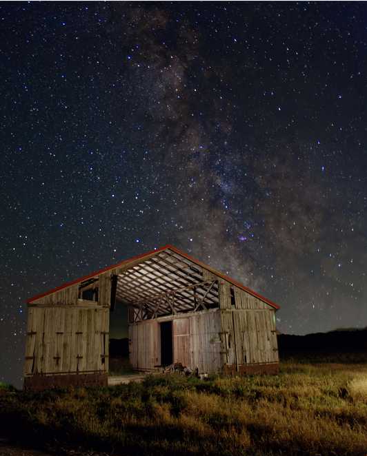 Portrait Barn Stack_DxO - Copy-a-resized_cr_cr.jpg