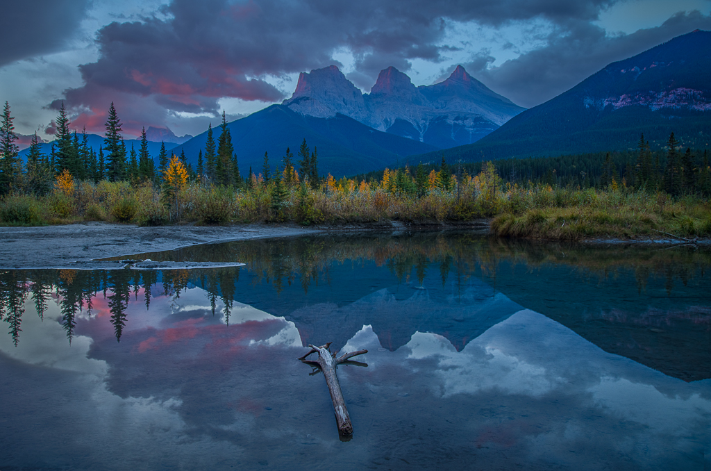 Three Sisters Canmore  (1 of 1).jpg