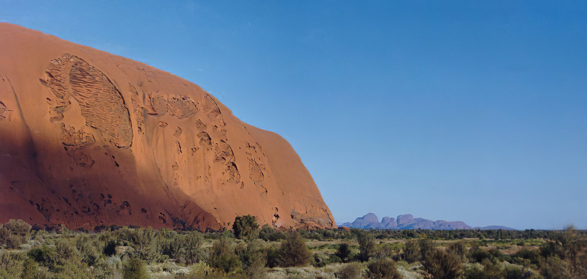 Uluru_-4.jpg
