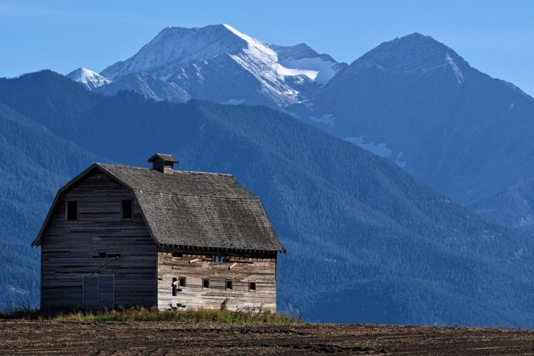 Montana's version of the Moulton Barn