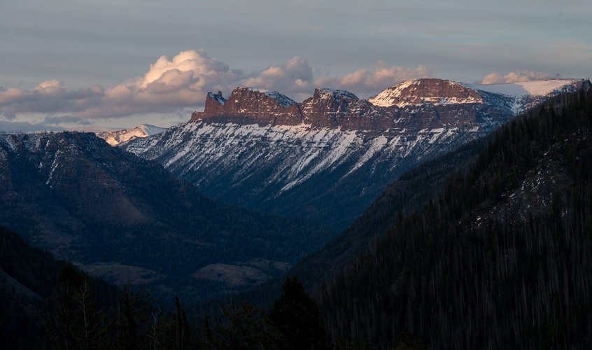 Absoroka Mountains east of Yellowstone.